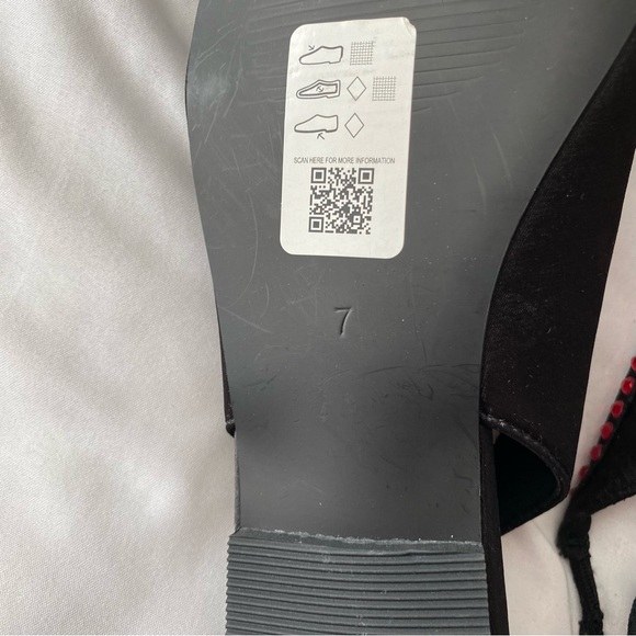 ASOS Lust Heart Diamanté Black Point Toe Ballet Flat - Picture 7 of 7